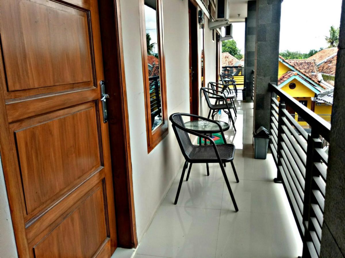 Wisma Andali Syariah Near Rsud Cideres Majalengka Eksteriør bilde