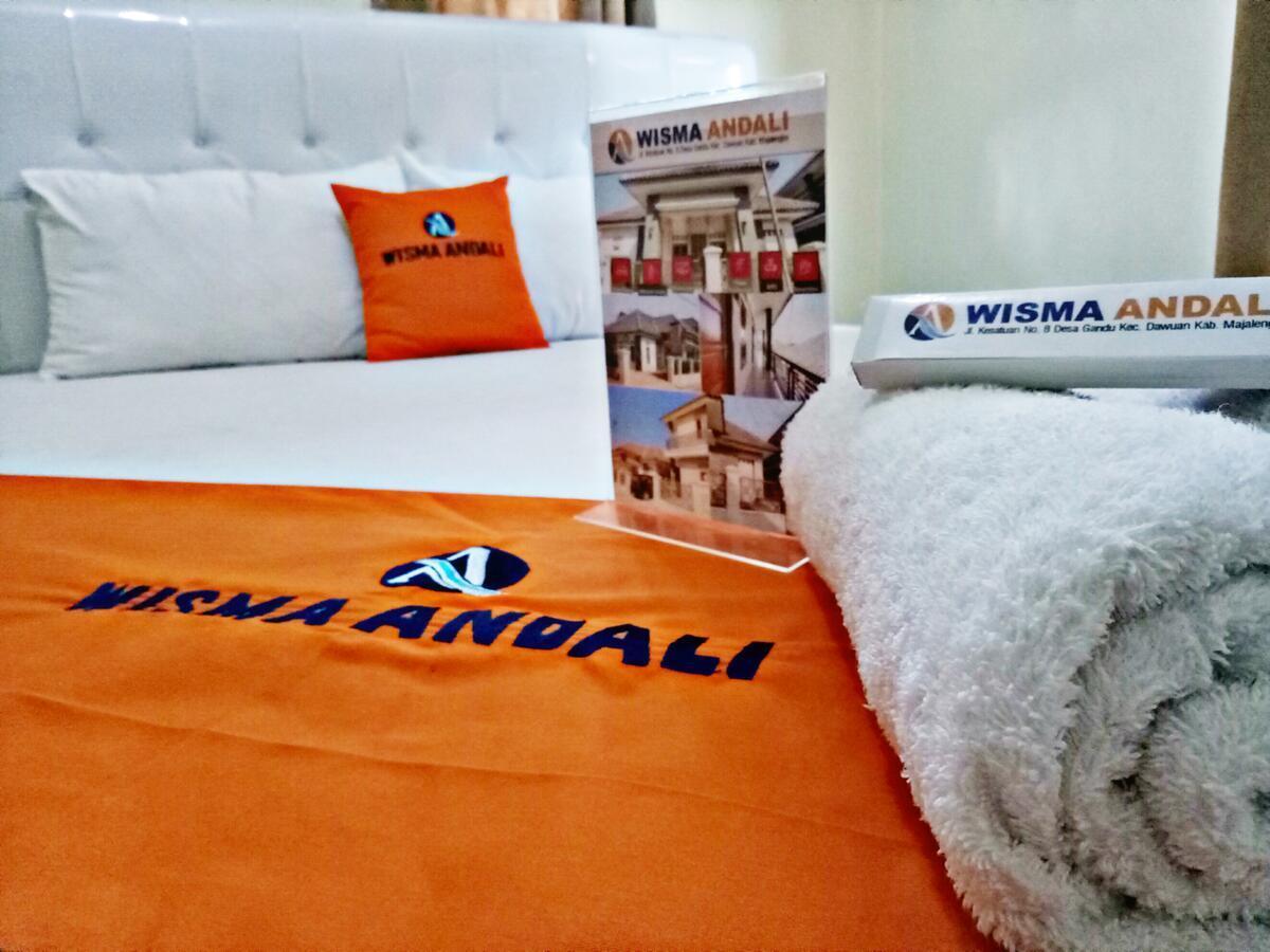 Wisma Andali Syariah Near Rsud Cideres Majalengka Eksteriør bilde